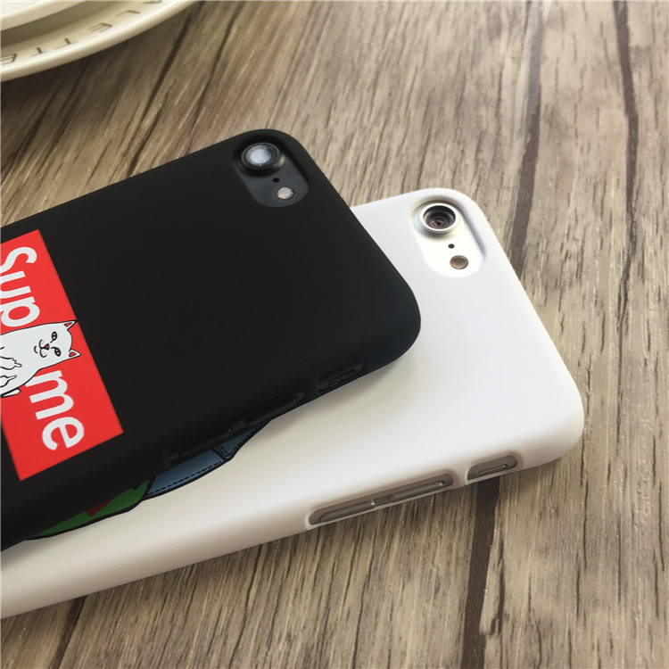 ブランド スマホケース iphone 16プロ max supreme 