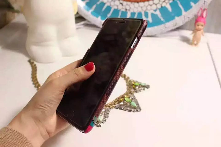   スマホケース 