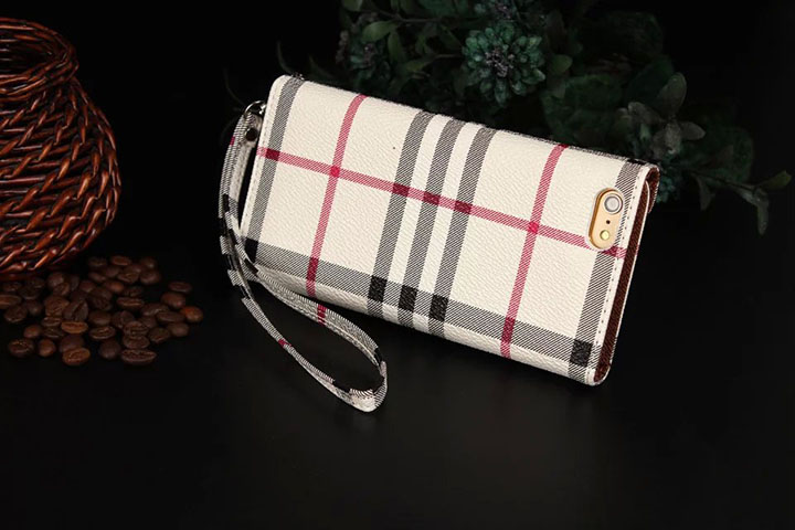 バーバリーburberry ケース アイホン 16プロ  高校生