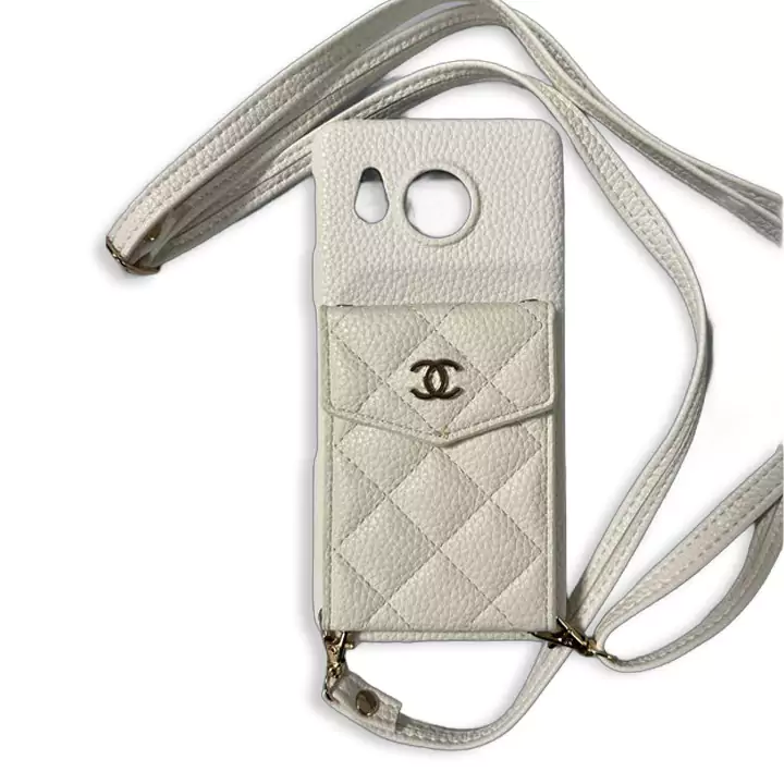 ハイブランド 携帯ケース アイフォーン 16 chanel シャネル 