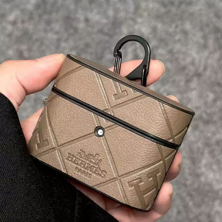 ブランド アイフォン17プロ カバー 