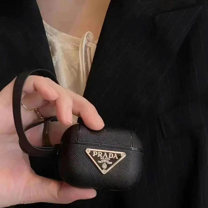 prada アイフォン17プロ 