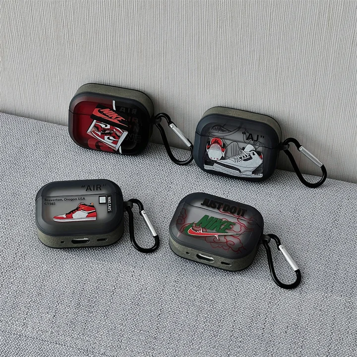 アイフォーン17pro アディダス風 カバー 