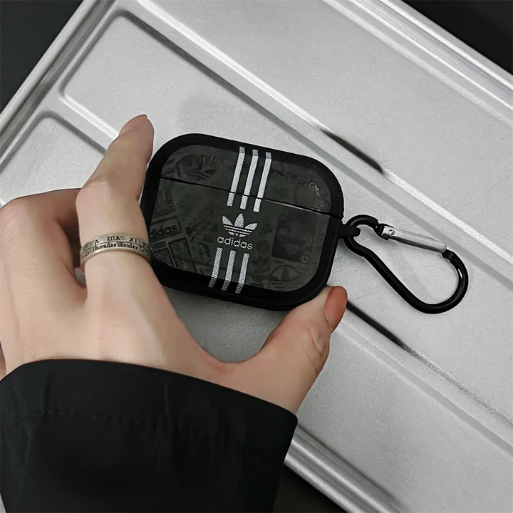 ブランド 収納ケース iphone17 