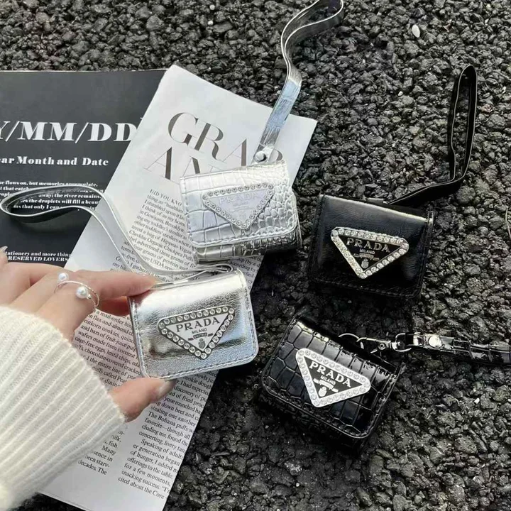 アイフォーン17 プラダ ケース 