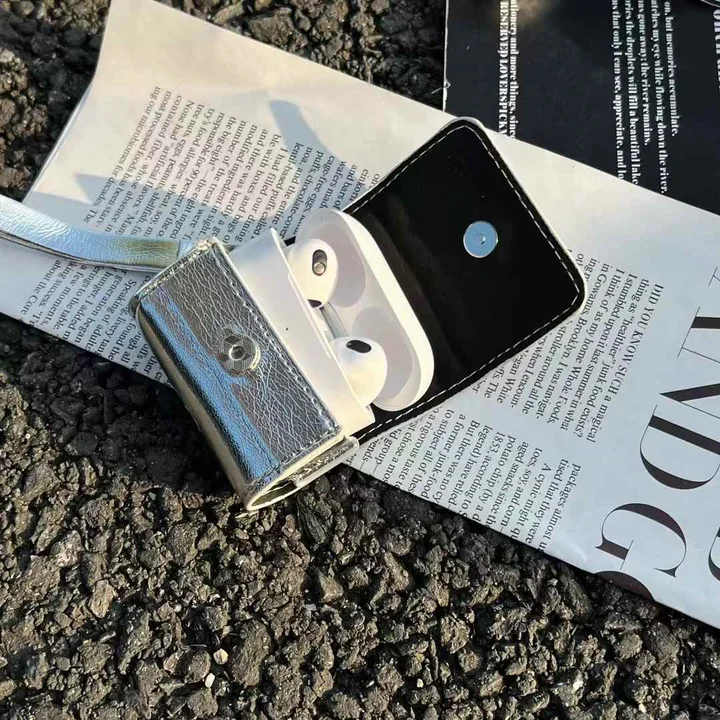 プラダ風 カバー アイホン17 