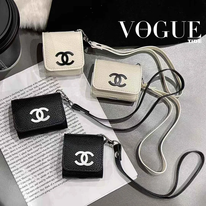 アイフォーン17 収納ケース シャネル 