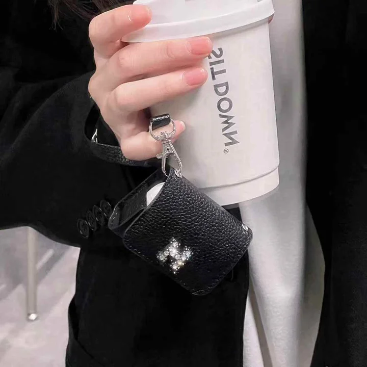 アイフォン17promax エルメス カバー 