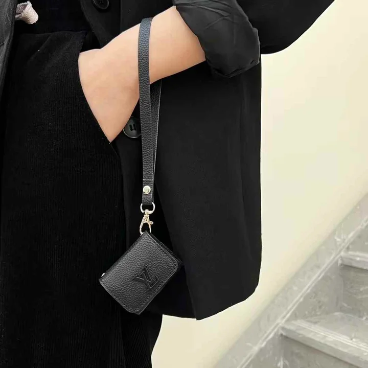 ブランド lv風 アイフォン17pro 収納ケース 