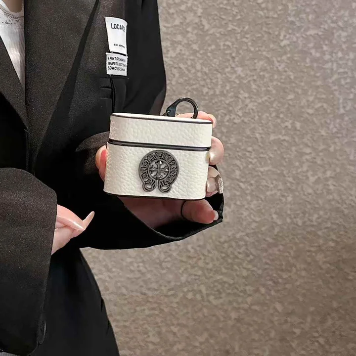 ハイブランド 収納ケース iphone17promax chrome hearts風 