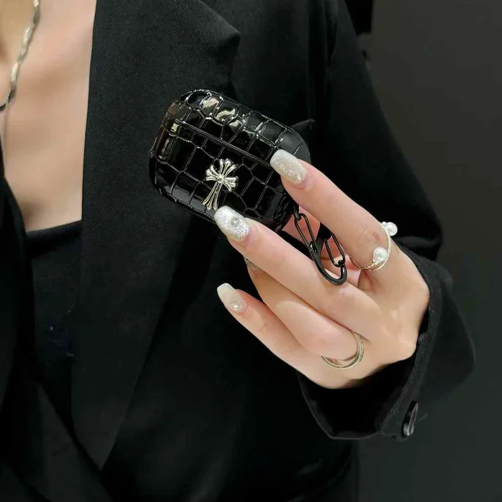 クロームハーツ chrome hearts 収納ケース iphone17pro 