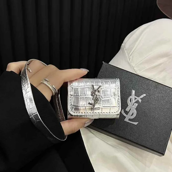 アイフォン15 pro max ysl 収納ケース 