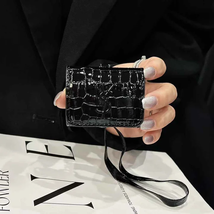 ysl イヴサンローラン カバー アイフォン17 