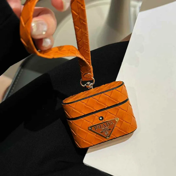 プラダ ケース アイホン 15 plus