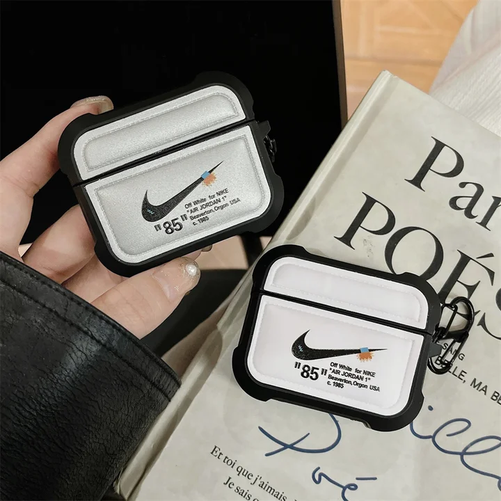 ブランド カバー iphone17 ナイキ 