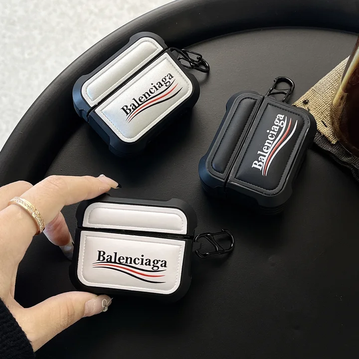 アイフォーン17 balenciaga風 カバー