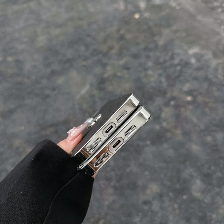 ブランド カバー アイフォン 14プロ max chrome hearts 