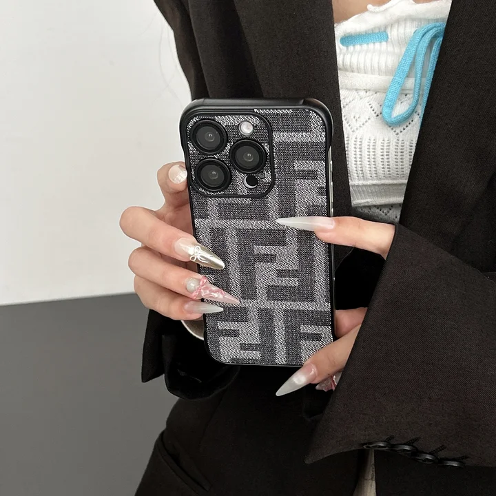 フェンディ風 iphone15 携帯ケース 