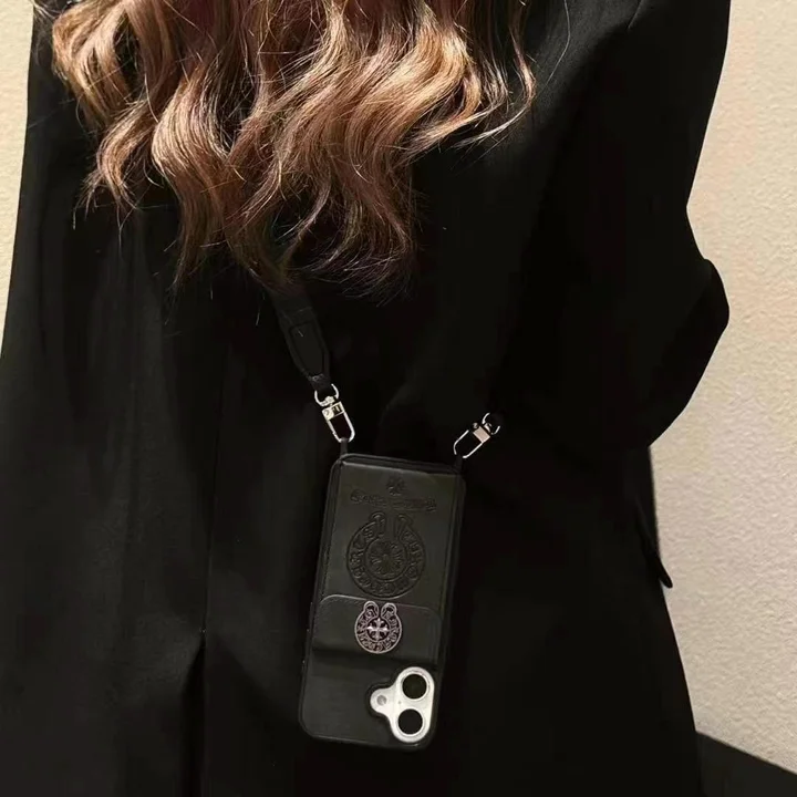 アイフォン 16プロ max chrome hearts クロームハーツ 携帯ケース 