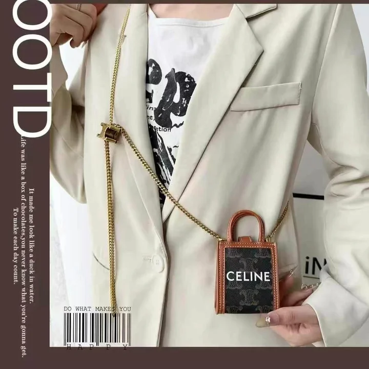 アイホン17 セリーヌ celine 収納ケース 