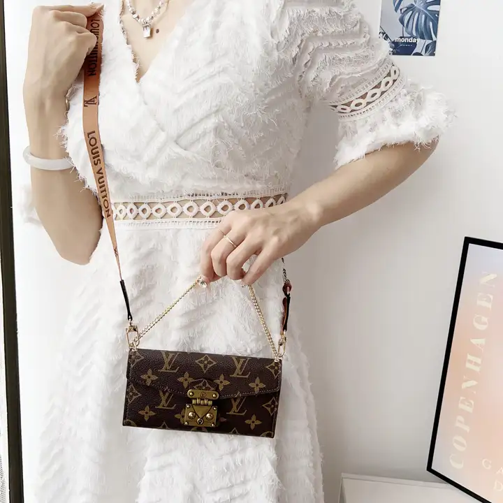 gucci風 アイホン16 ケース 