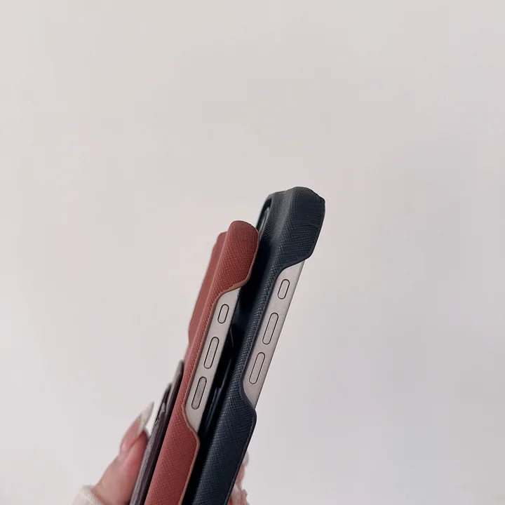 ブランド iphone16プロmax カバー 