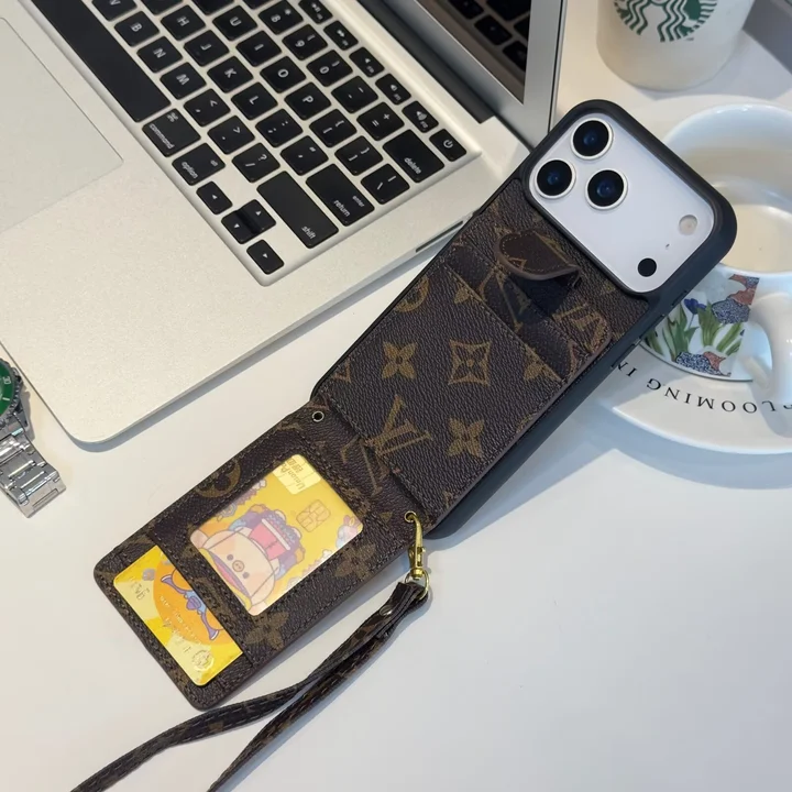 ハイブランド スマホケース アイフォーン17plus coach コーチ 