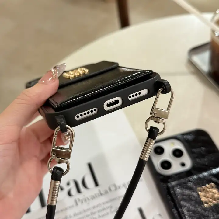 ロエベ loewe アイホン 16プラス 