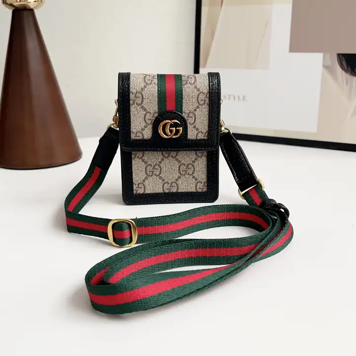 グッチ gucci ケース アイフォン17プロ max 