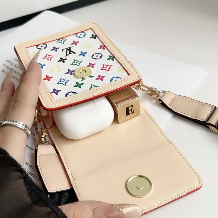 ハイブランド スマホケース 