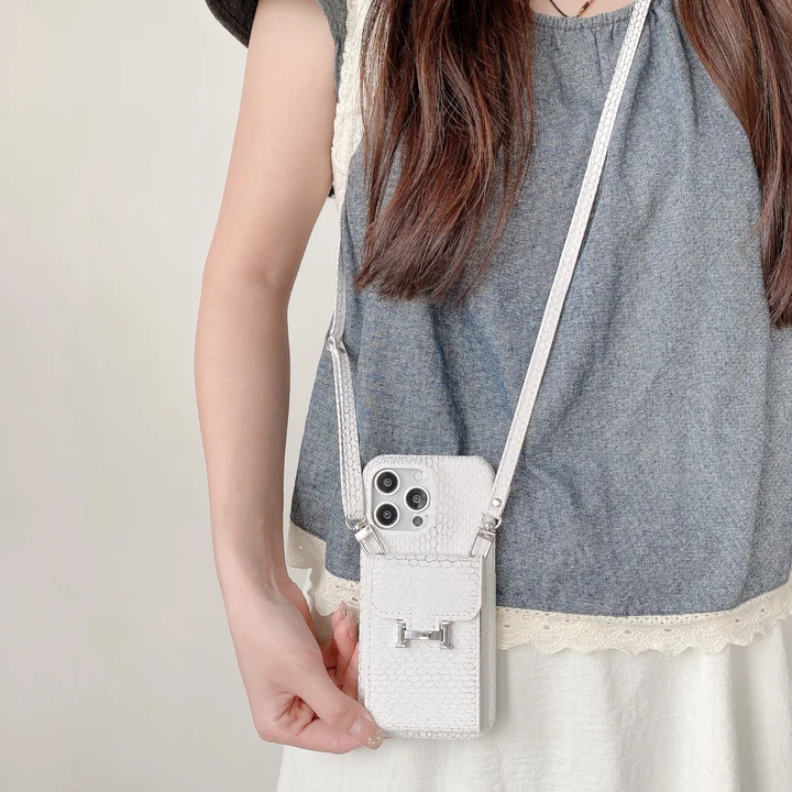 iphone 16プラス エルメス hermes カバー 