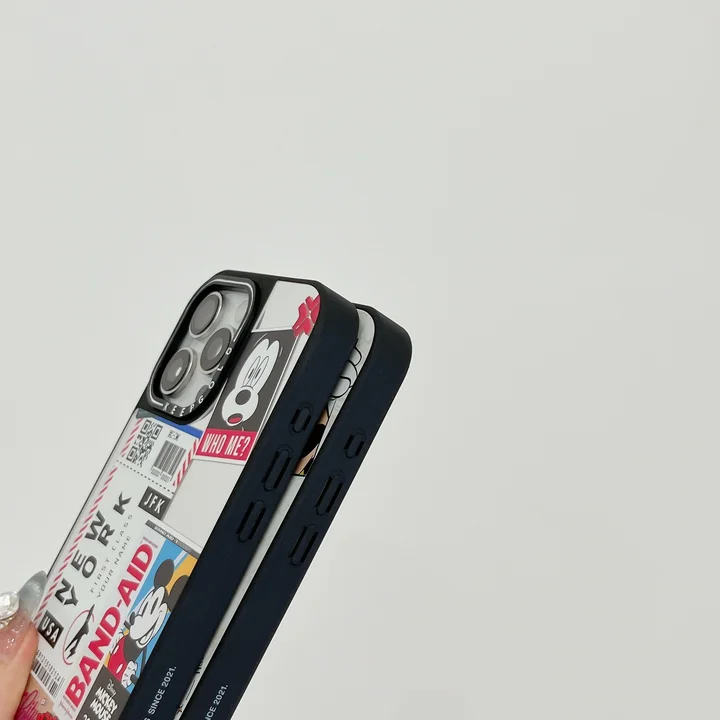 ブランド カバー アイホン16 
