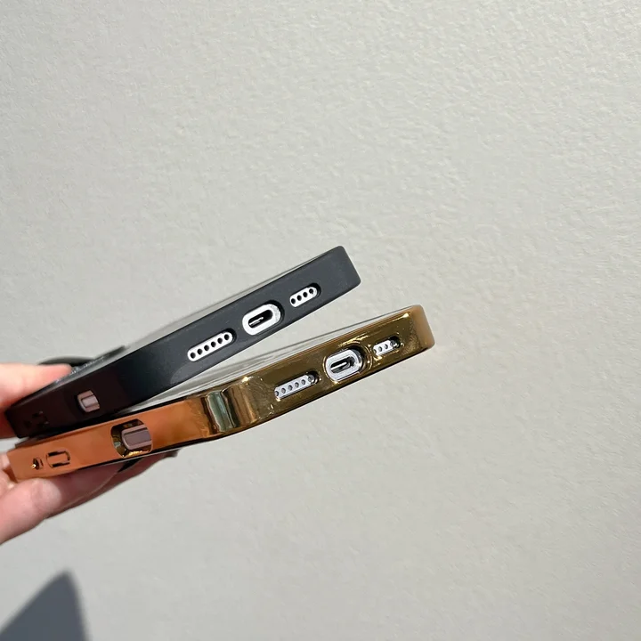 ブランド スマホケース iphone17プロ 