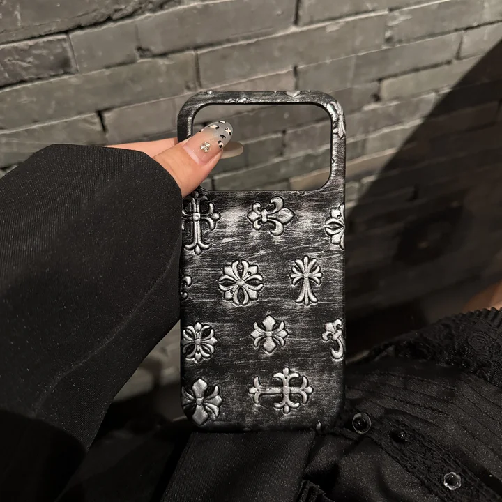 クロームハーツ アイホン17pro max 