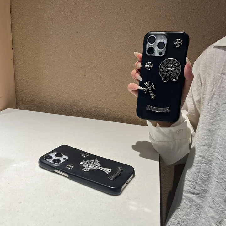 ブランド アイフォン17プラス カバー 