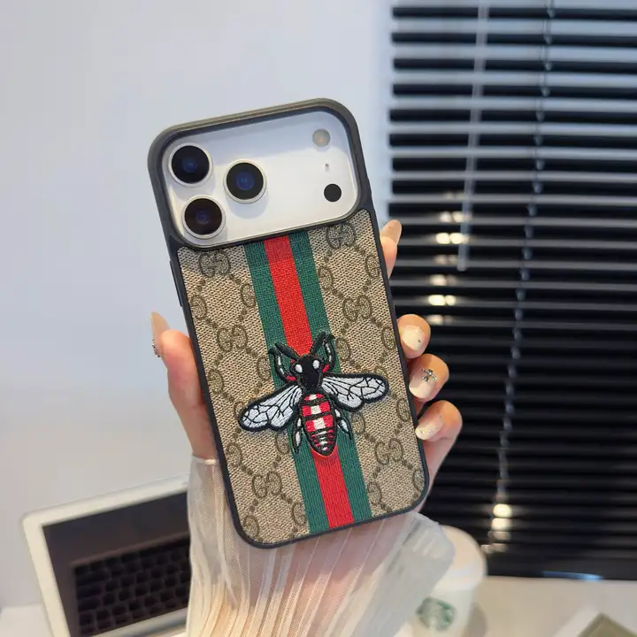 gucci グッチ アイフォーン17pro 
