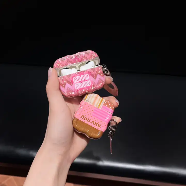 ブランド  アイフォン17promax ケース 