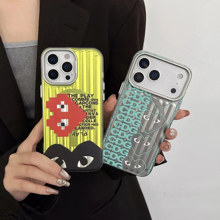 アイホン17plus 携帯ケース comme des garçons コムデギャルソン 