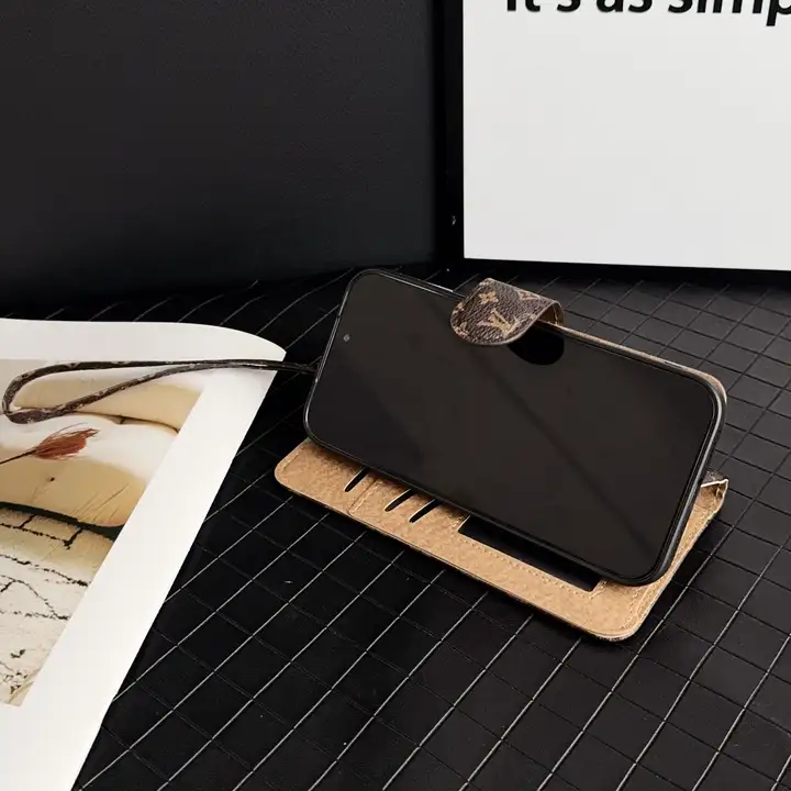 ブランド スマホケース iphone17 GG風 