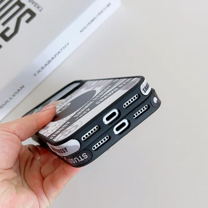 ブランド ケース アイフォン17pro ステューシー 