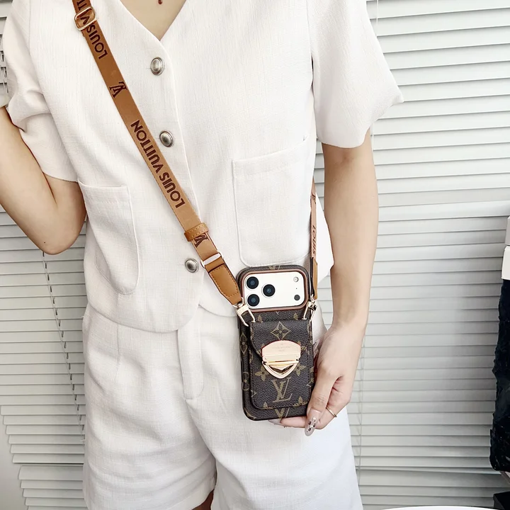 アイフォーン17プロ vuitton風 ケース