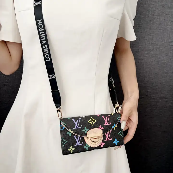 ルイヴィトン風 アイホン17プロ ケース