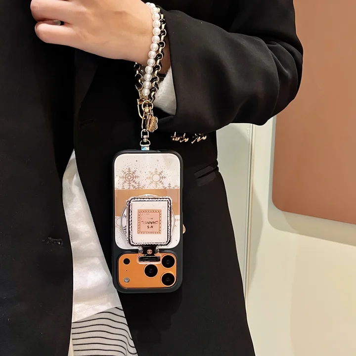 ハイブランド シャネル アイホン 15 pro ケース 