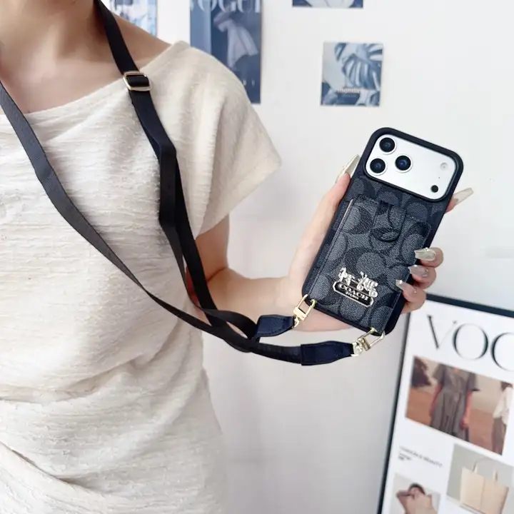 コーチ アイフォーン17プラス