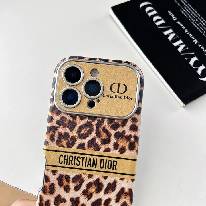 ハイブランド アイフォン17プロ カバー 