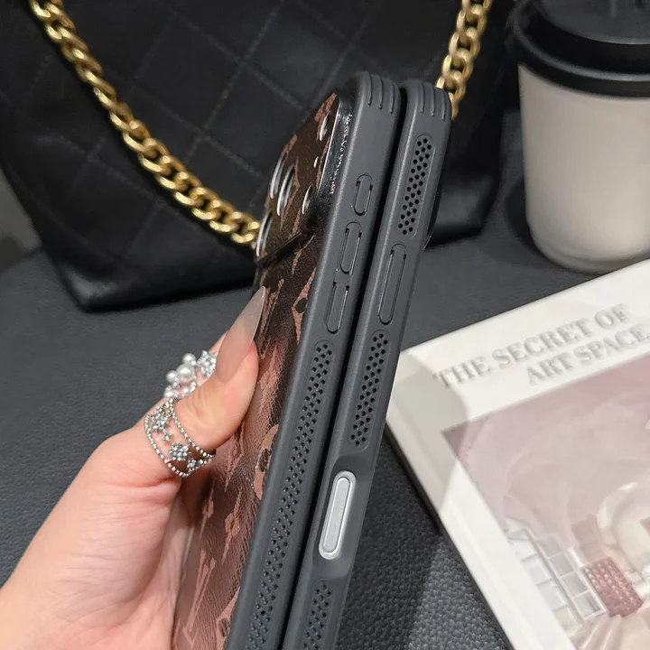 ハイブランド 携帯ケース iphone17プロ vuitton