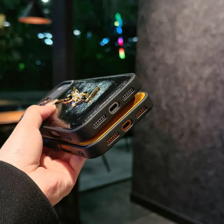 ハイブランド アイフォン 15 pro スマホケース 