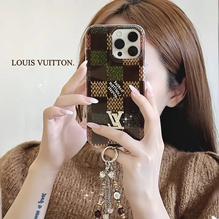 アイホン17pro vuitton スマホケース