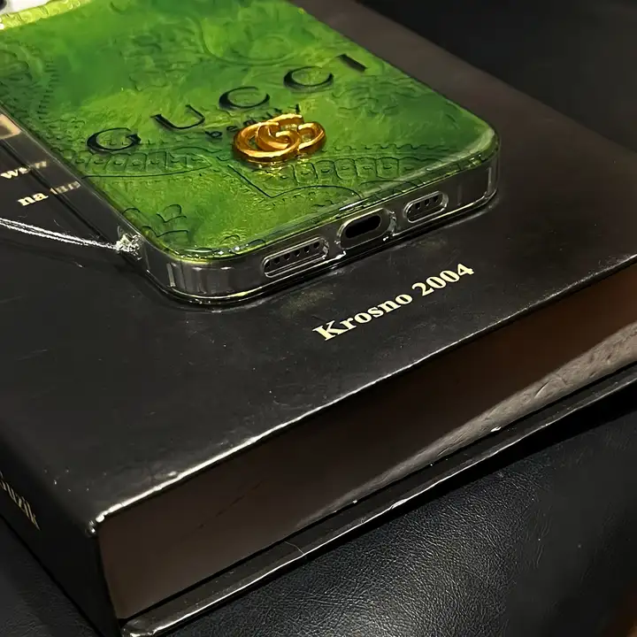 グッチ カバー アイフォン17pro 