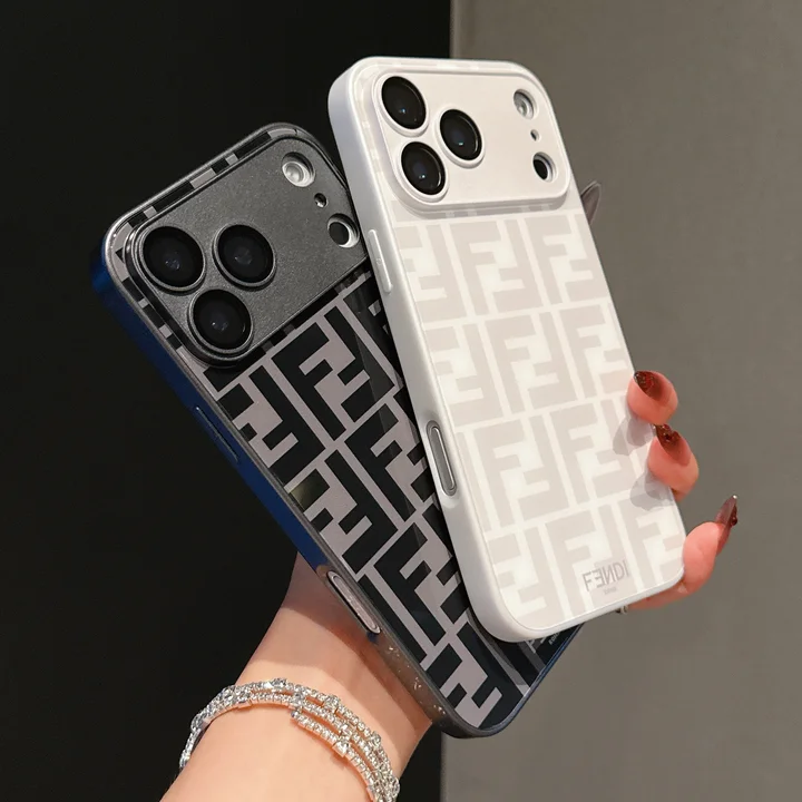 フェンディ fendi アイフォン17